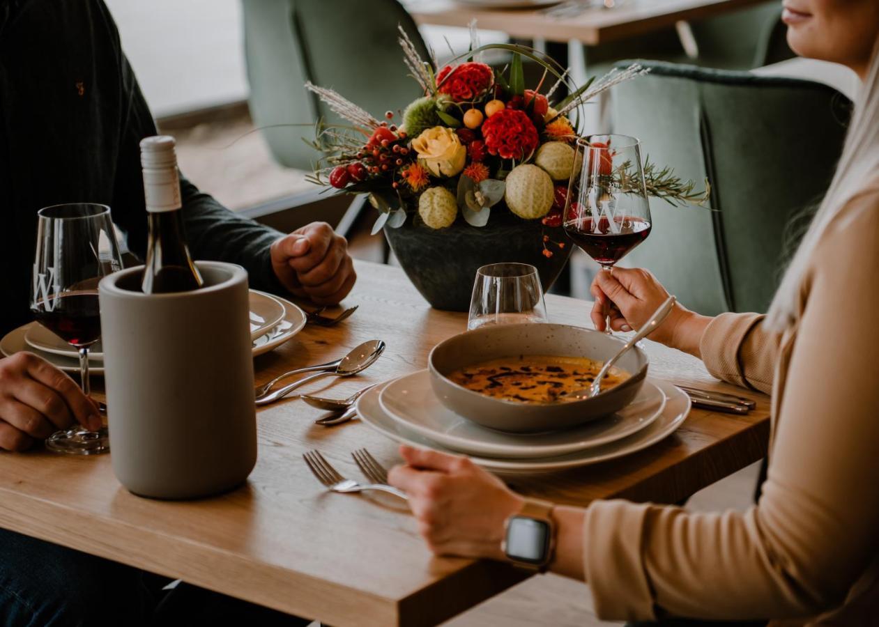 Weinzuhause Hotel-Restaurant-Vinothek Mommenheim Zewnętrze zdjęcie