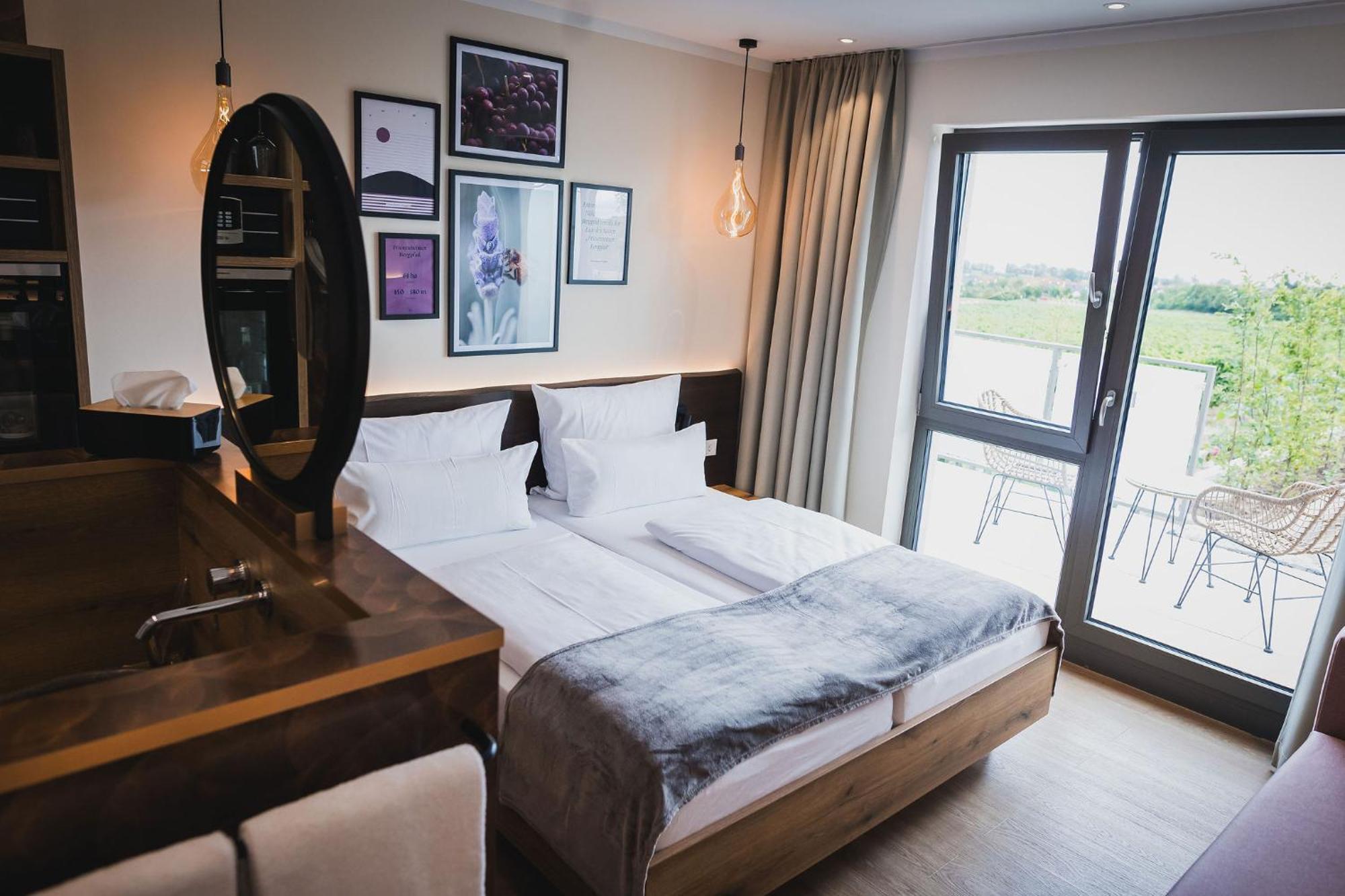 Weinzuhause Hotel-Restaurant-Vinothek Mommenheim Zewnętrze zdjęcie